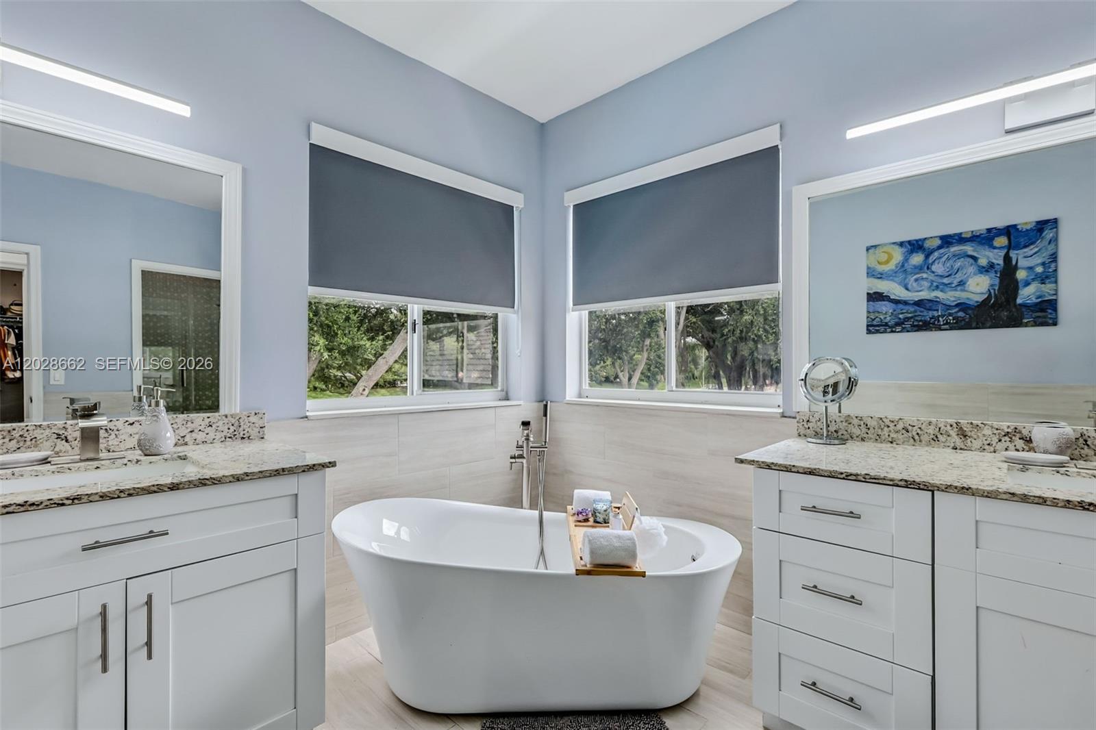 POD 10 AT MONARCH LAKES - Residential