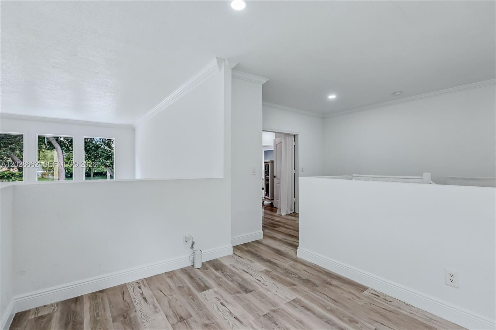 POD 10 AT MONARCH LAKES - Residential
