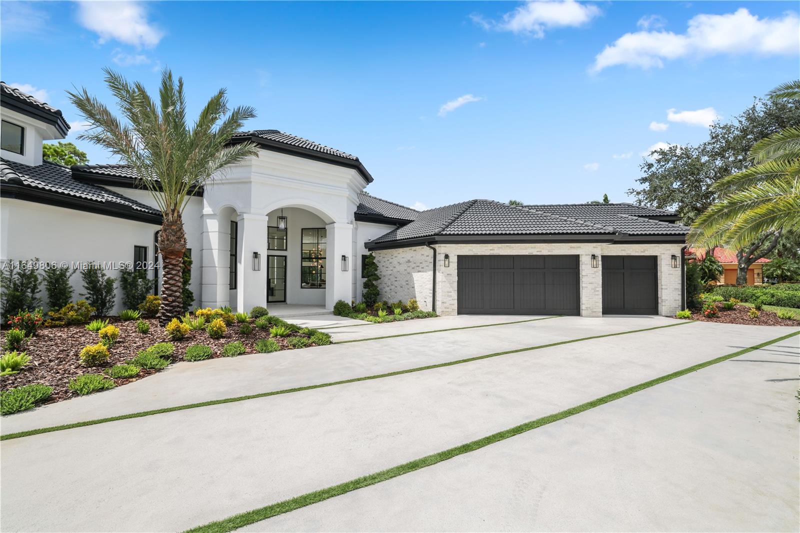 BREAKERS WEST 18 - Residential