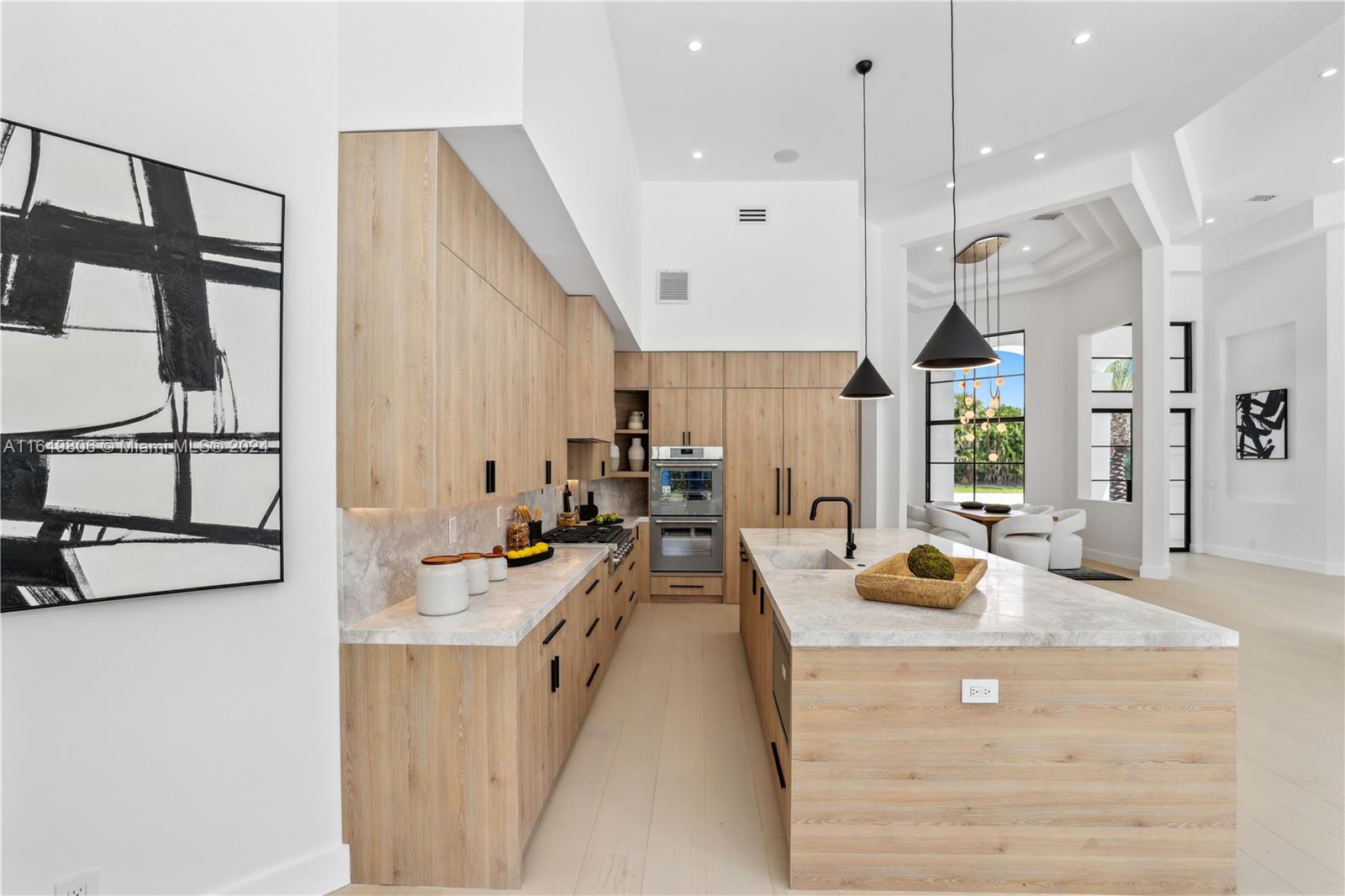BREAKERS WEST 18 - Residential