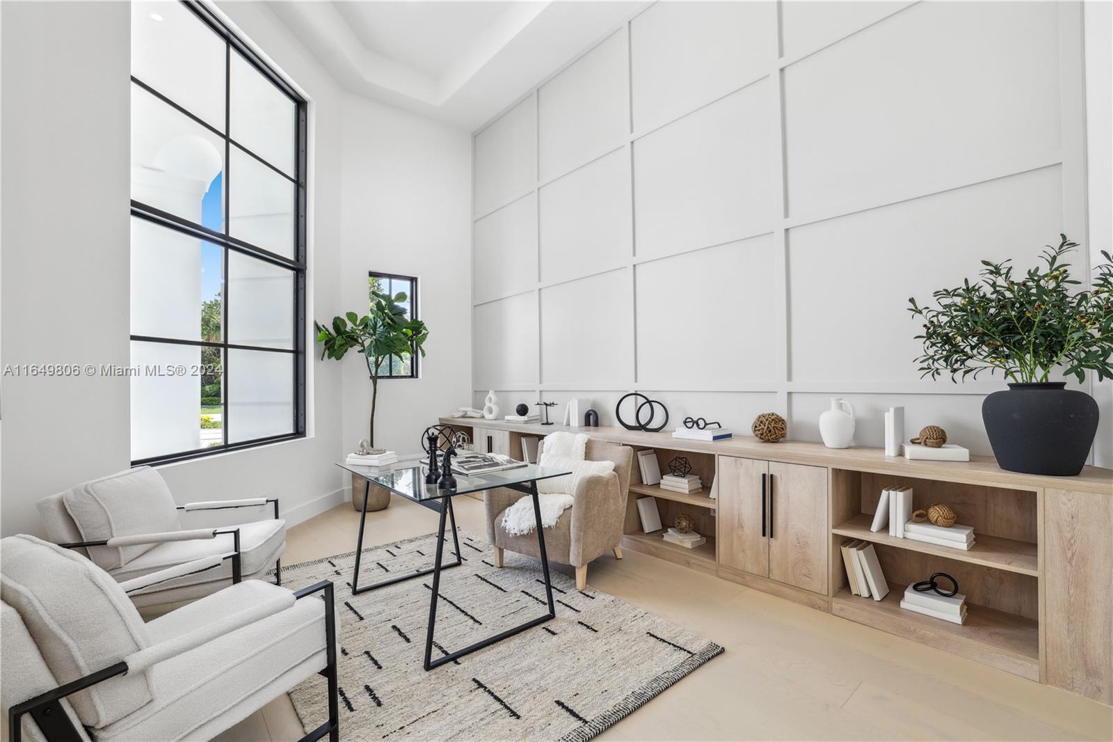 BREAKERS WEST 18 - Residential