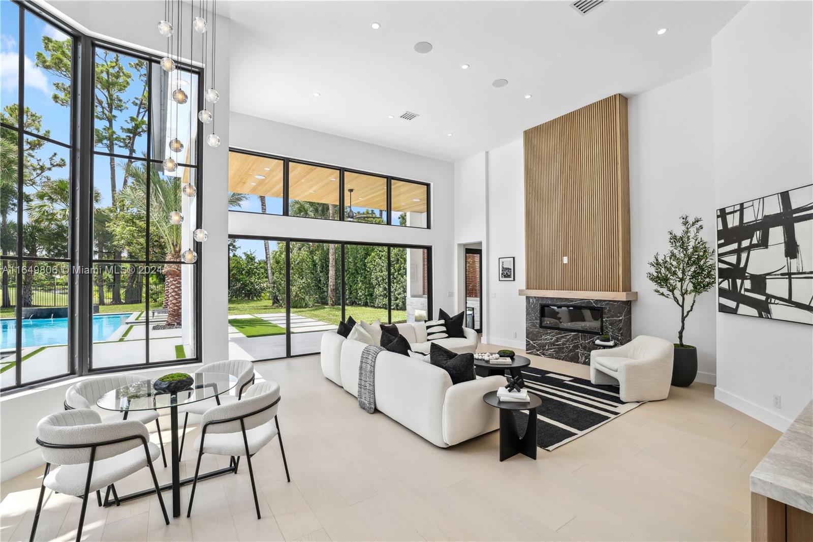 BREAKERS WEST 18 - Residential