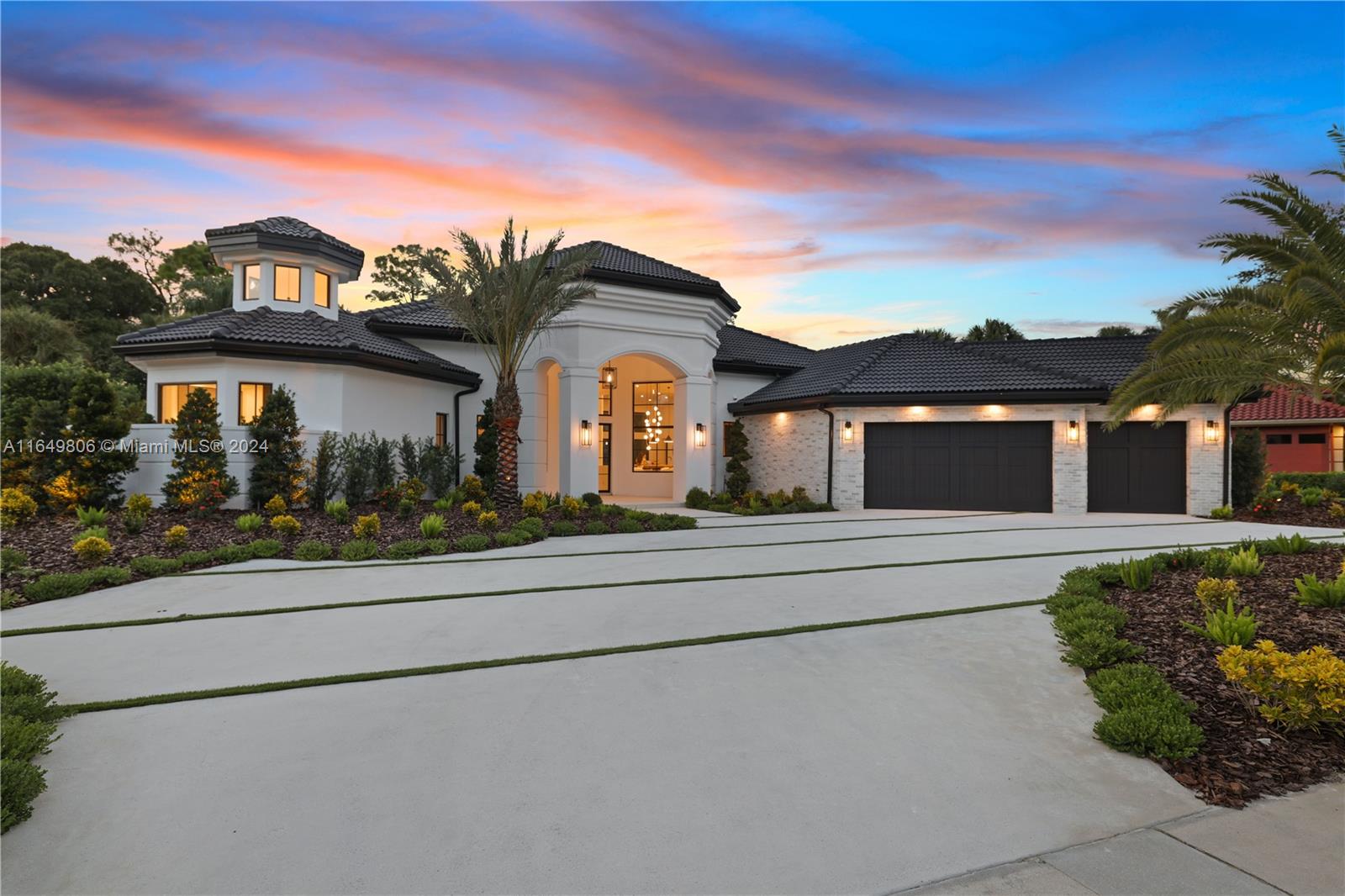 BREAKERS WEST 18 - Residential