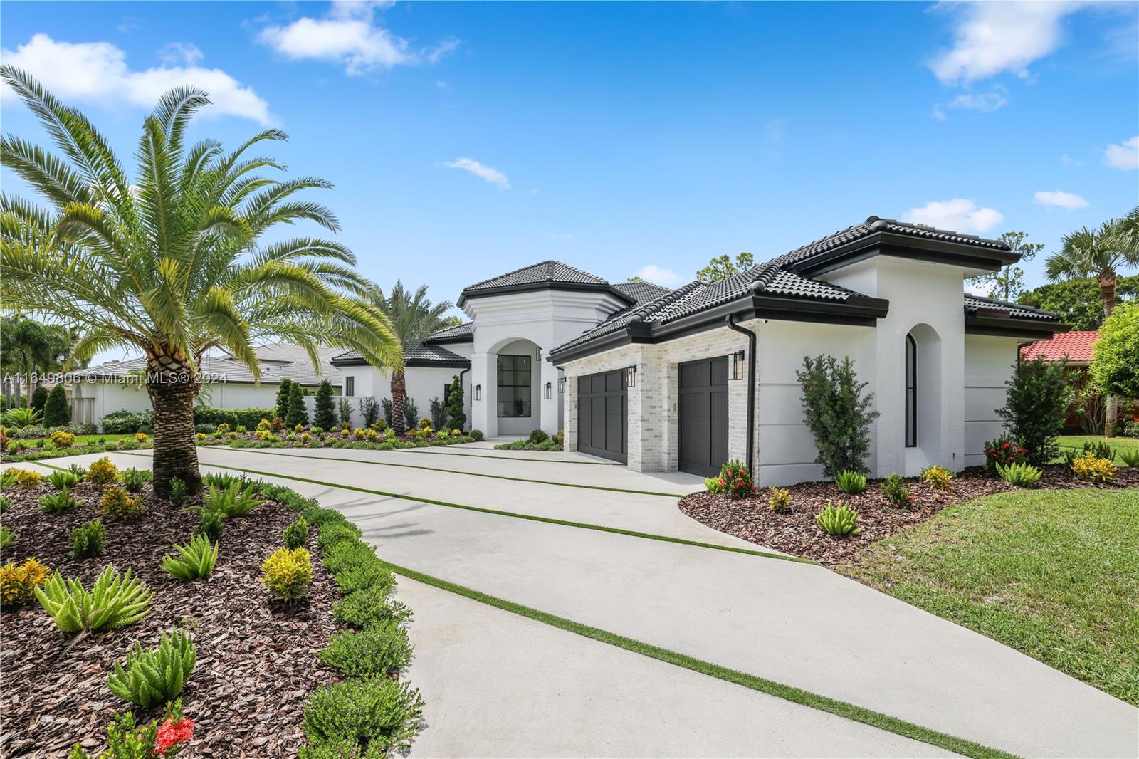 BREAKERS WEST 18 - Residential