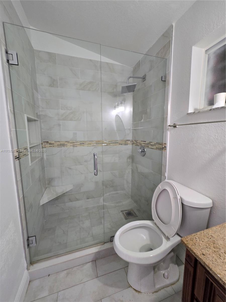 ARISTOTLE SUB PHASE IV - Residential Lease