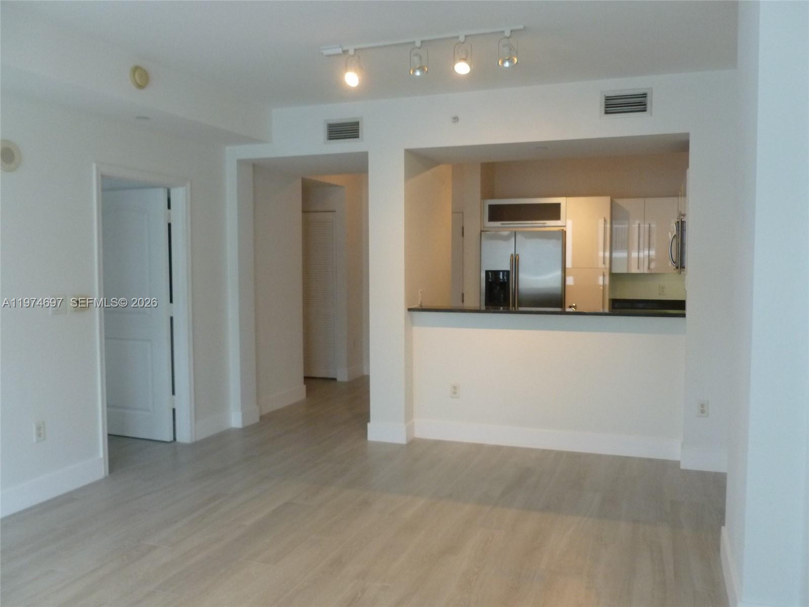 Desirable and beautiful one bedroom, one bath apartment at Toscano on 8th floor. Spacious and bright! Beautiful, remodeled kitchen, tile floors throughout entire apartment. Washer and dryer inside the unit. Open balcony. One cover assigned parking space and complimentary valet parking for guests. Fitness center, business center, water, pest control BBQ area and concierge. Across from Dadeland Mall, walking distance to Metrorail station, Publix and restaurants. Easy and close access to Palmetto Expressway and US1. Excellent location.