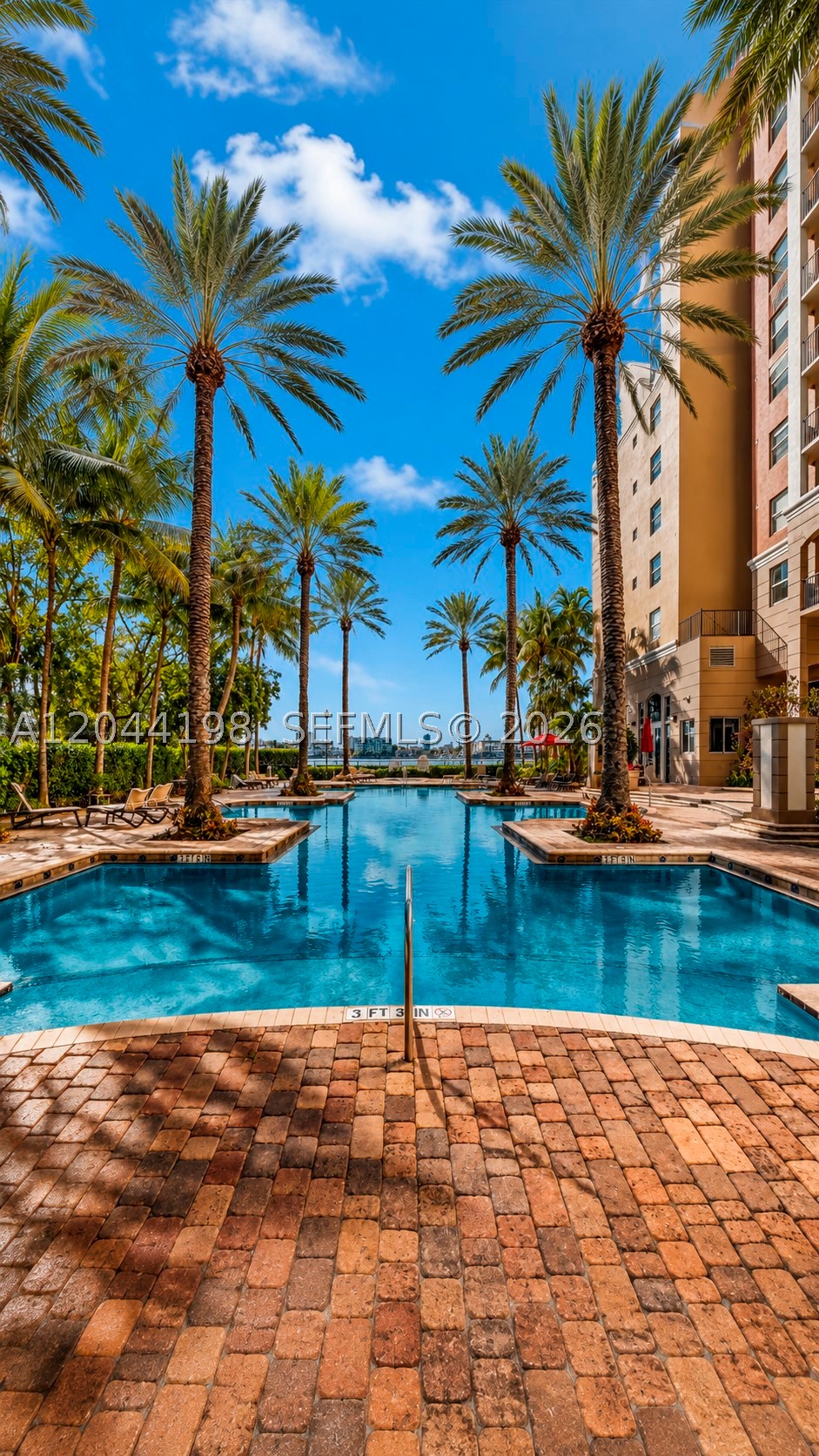 PORTO BELLAGIO CONDO - Residential Lease