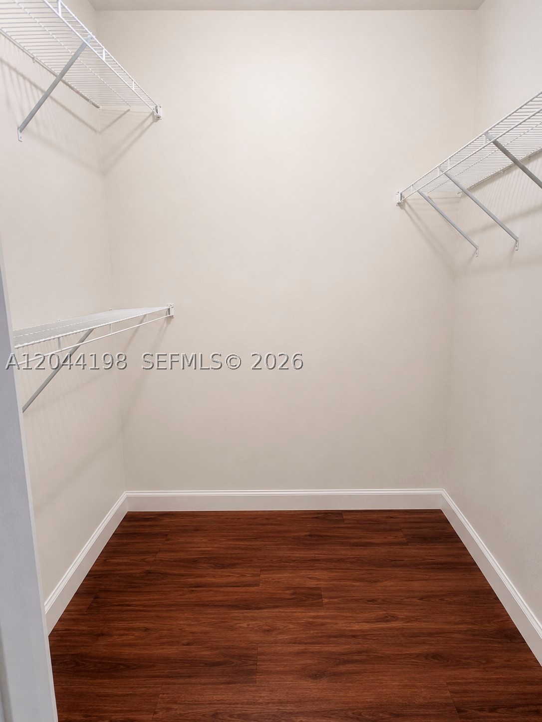 PORTO BELLAGIO CONDO - Residential Lease
