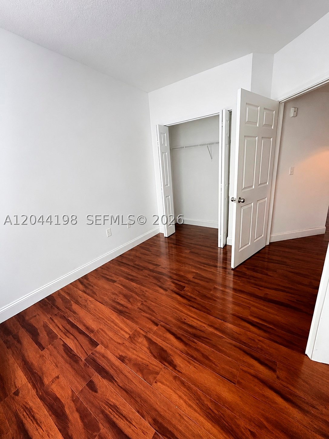 PORTO BELLAGIO CONDO - Residential Lease