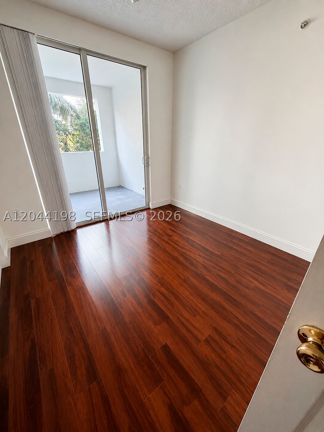 PORTO BELLAGIO CONDO - Residential Lease