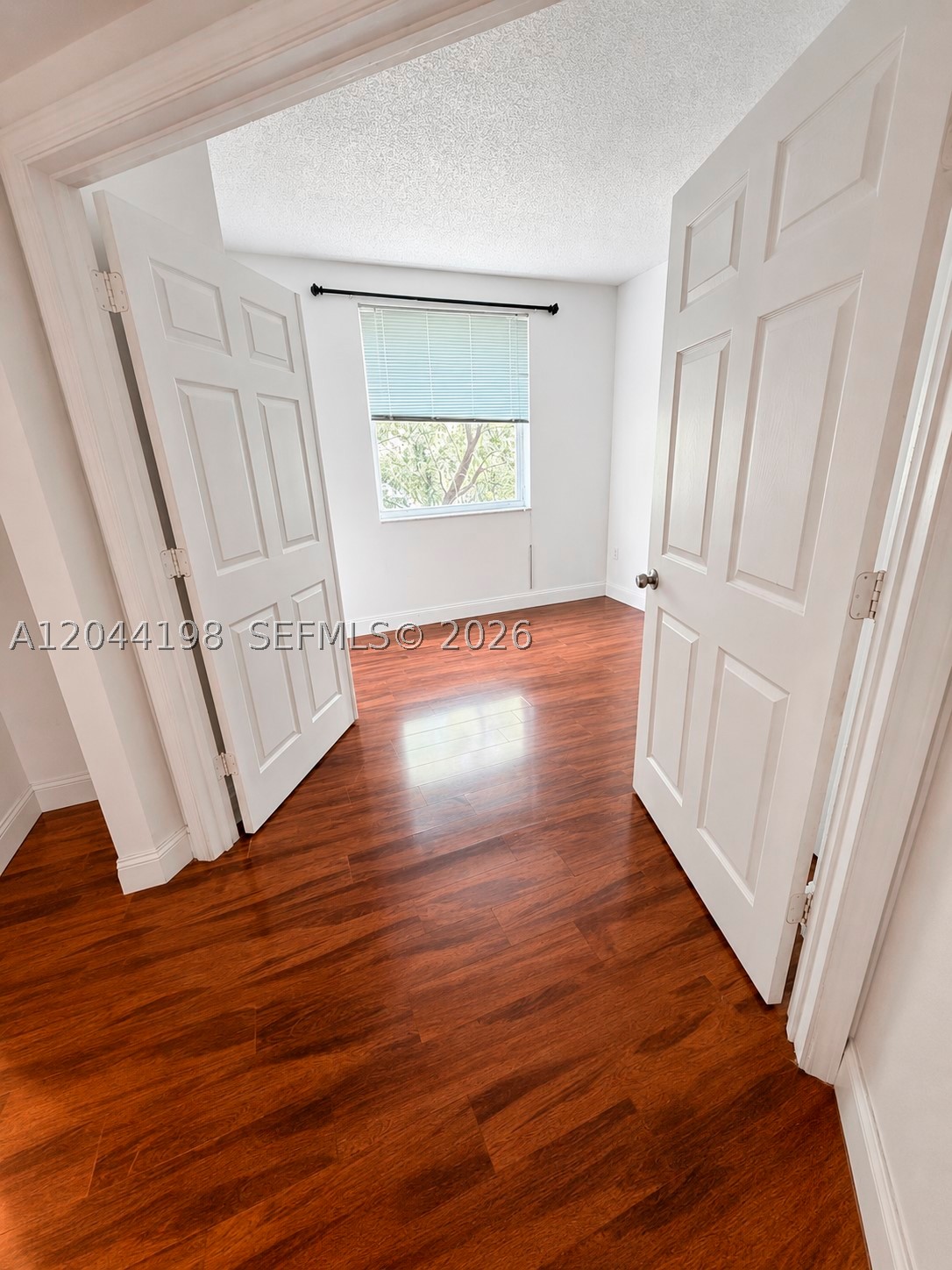 PORTO BELLAGIO CONDO - Residential Lease