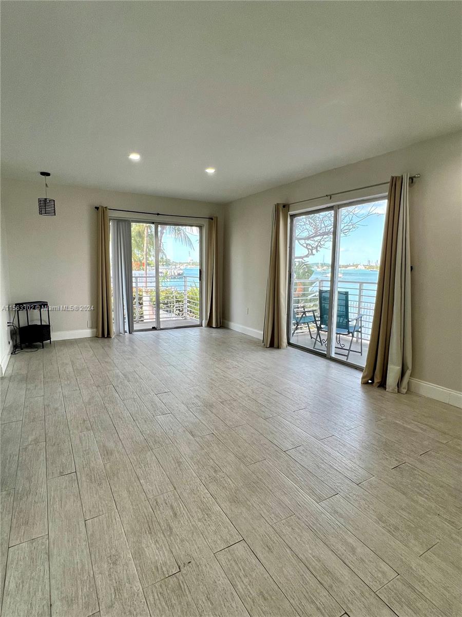 SUNSHINE BAY CONDO - Residential Lease