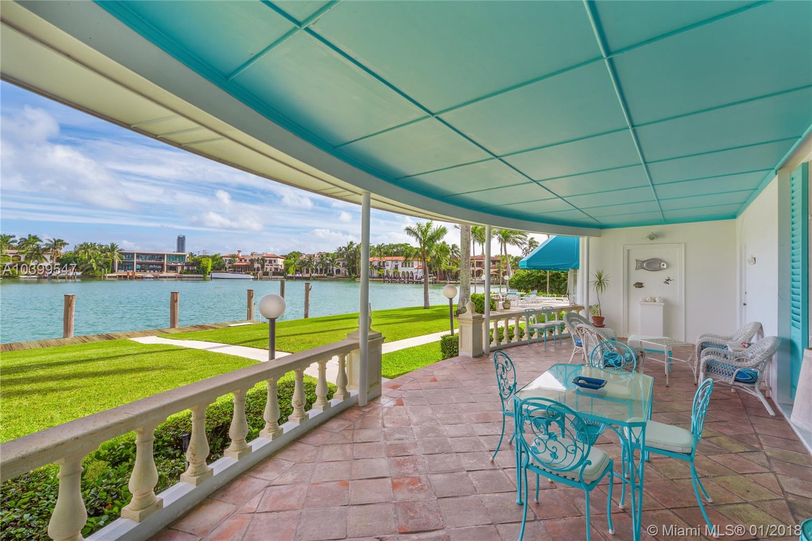 SUNSET LAKE EXTENSION - Residential