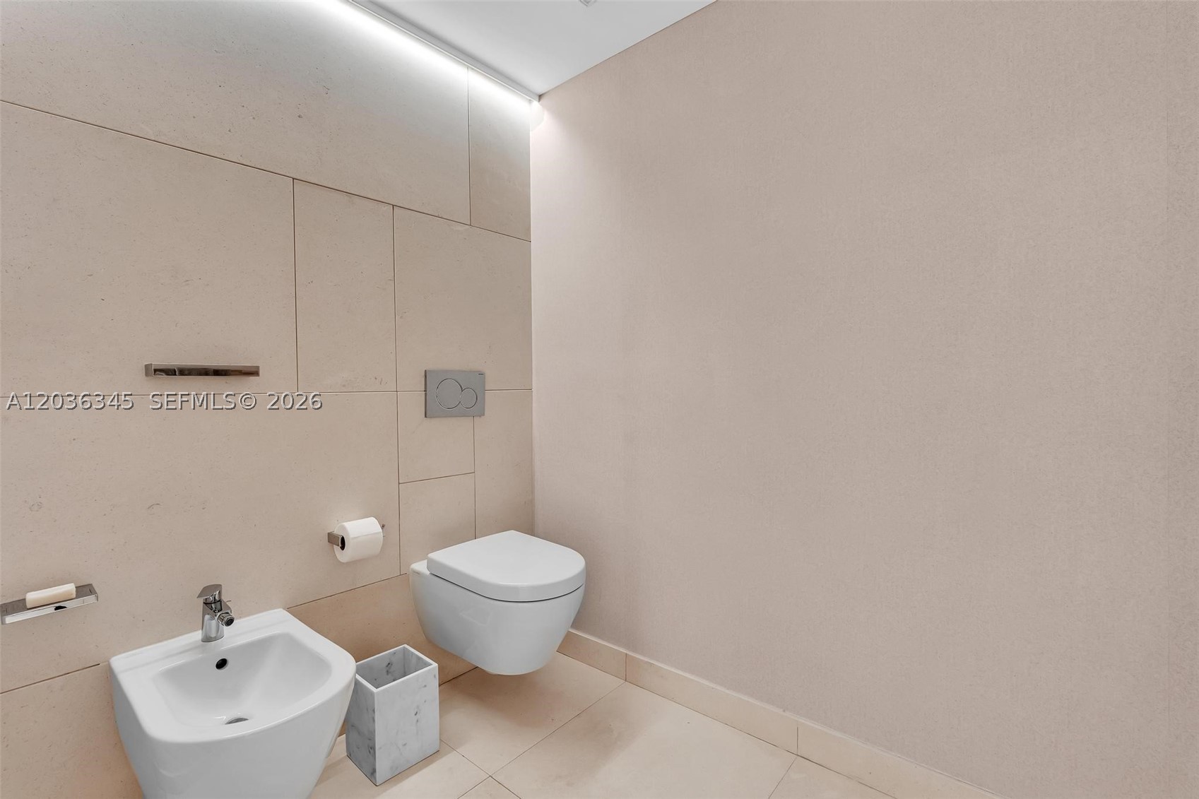 BRISTOL TOWER CONDO - Residential