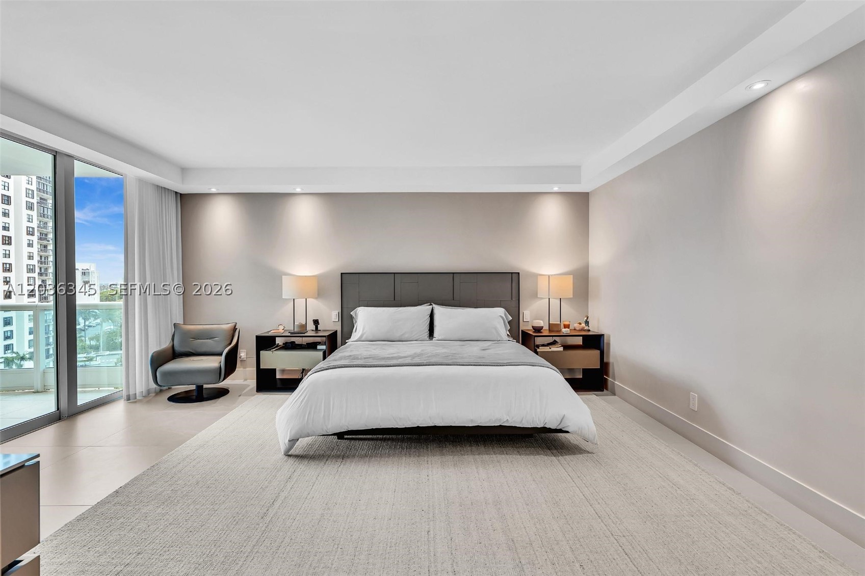 BRISTOL TOWER CONDO - Residential