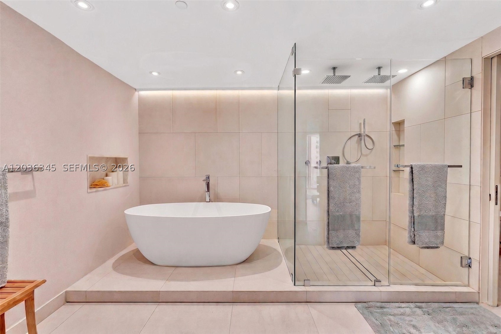 BRISTOL TOWER CONDO - Residential