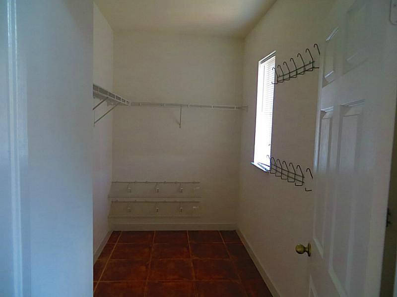 MEGHANS PLACE - Residential Lease