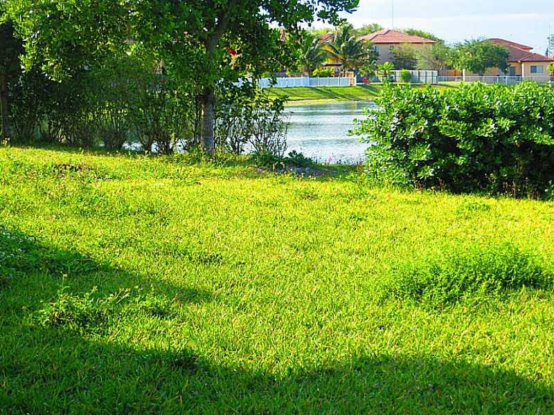 MEGHANS PLACE - Residential Lease