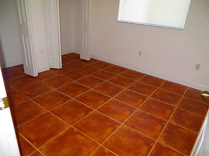 MEGHANS PLACE - Residential Lease