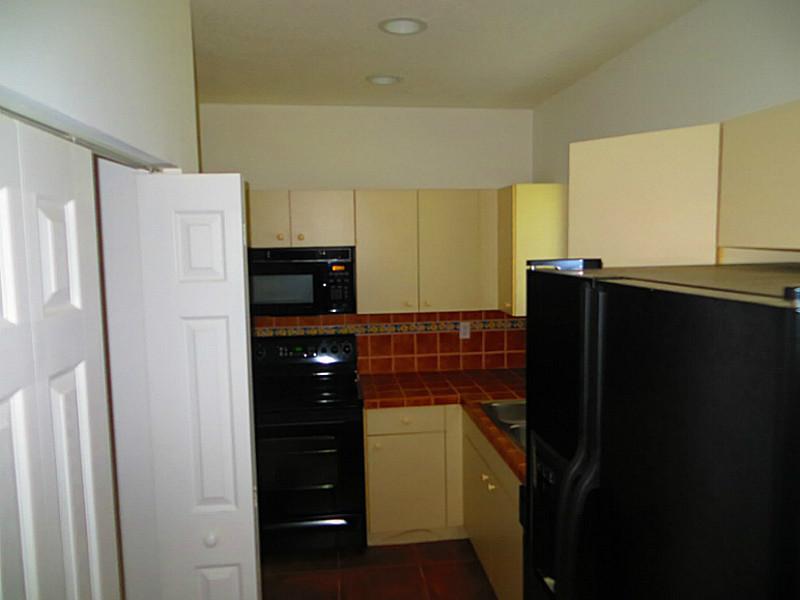 MEGHANS PLACE - Residential Lease