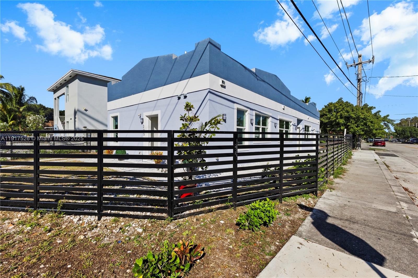 COLLEGE PARK - Residential