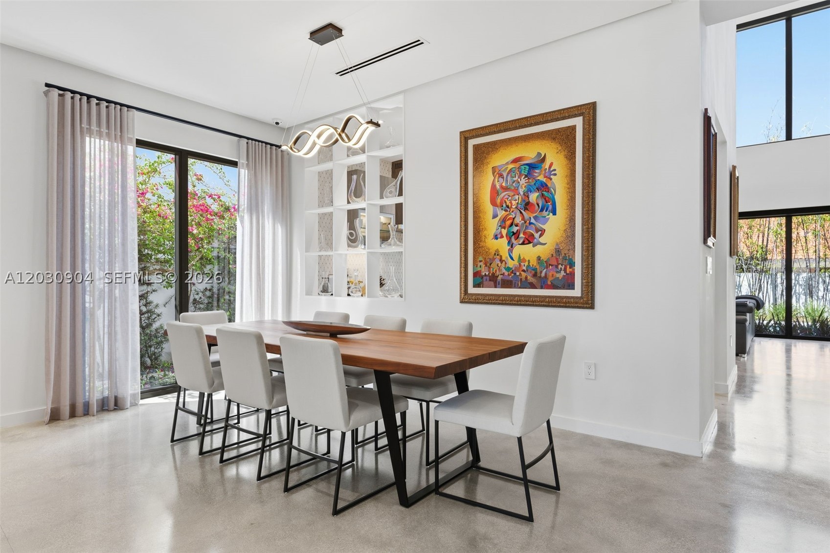 ROYAL OAKS - Residential