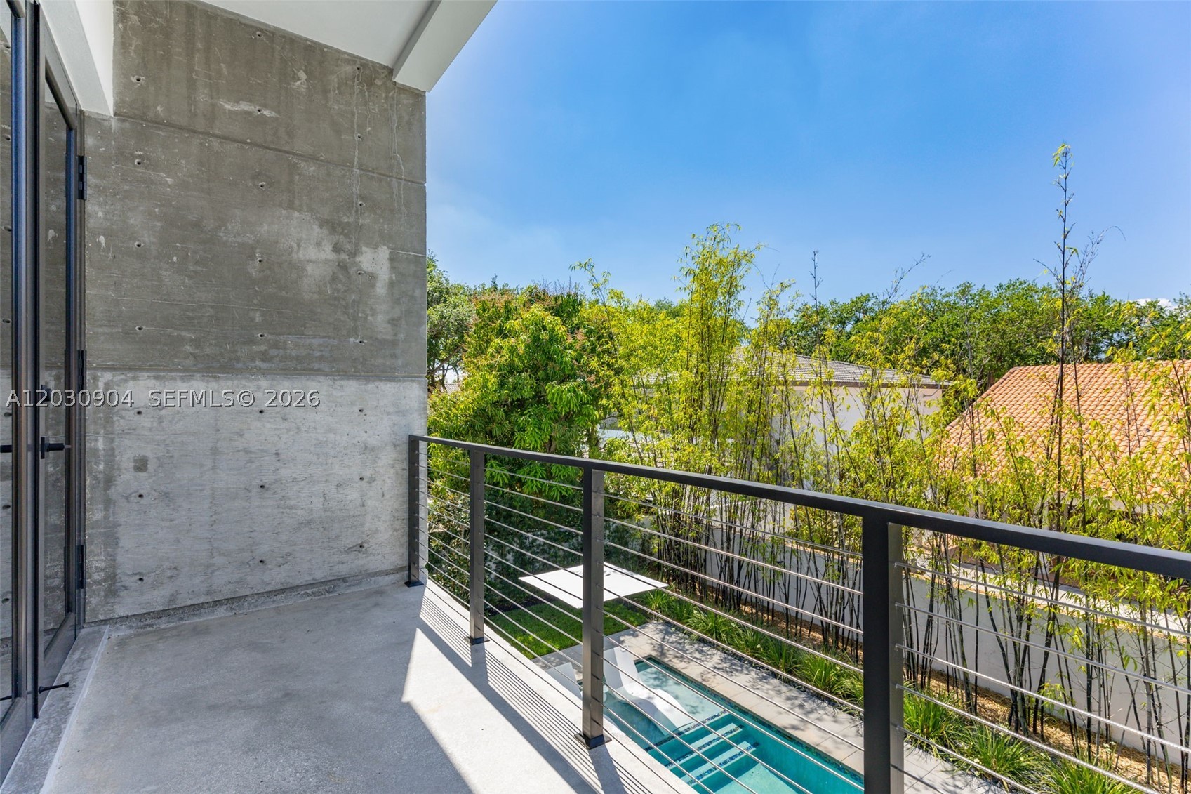 ROYAL OAKS - Residential