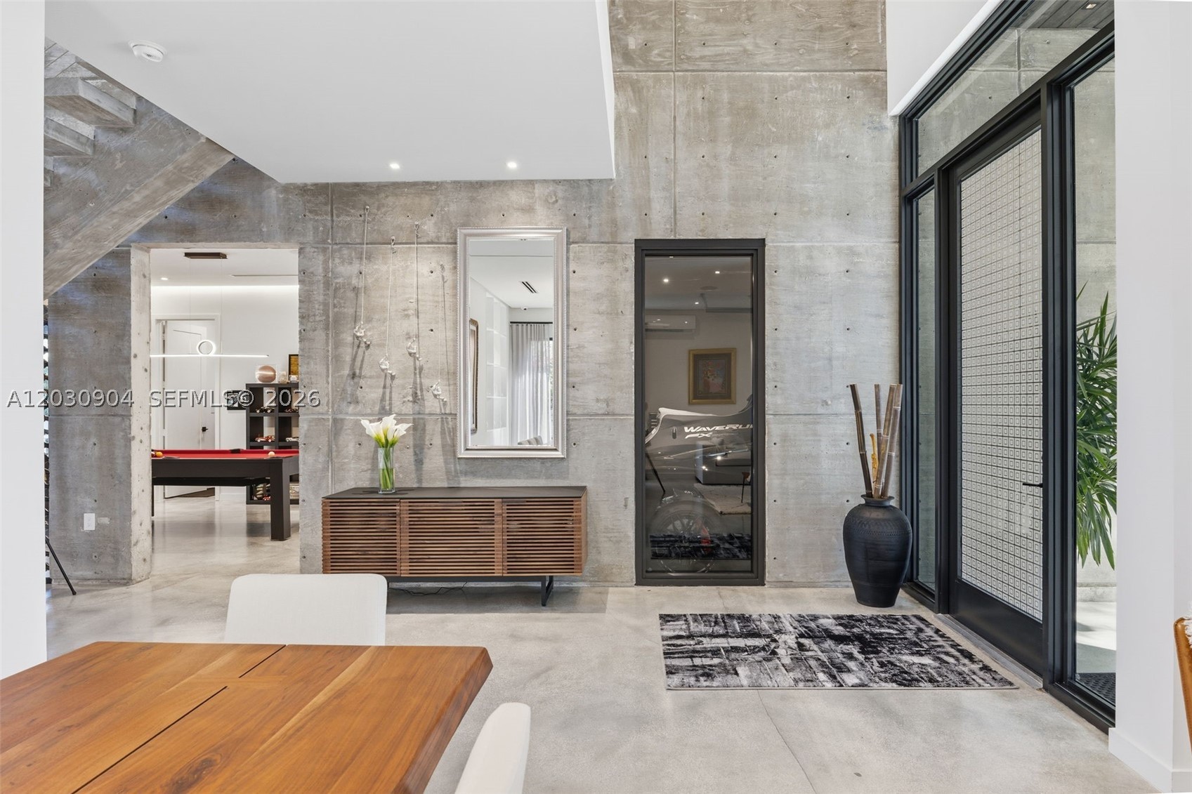 ROYAL OAKS - Residential