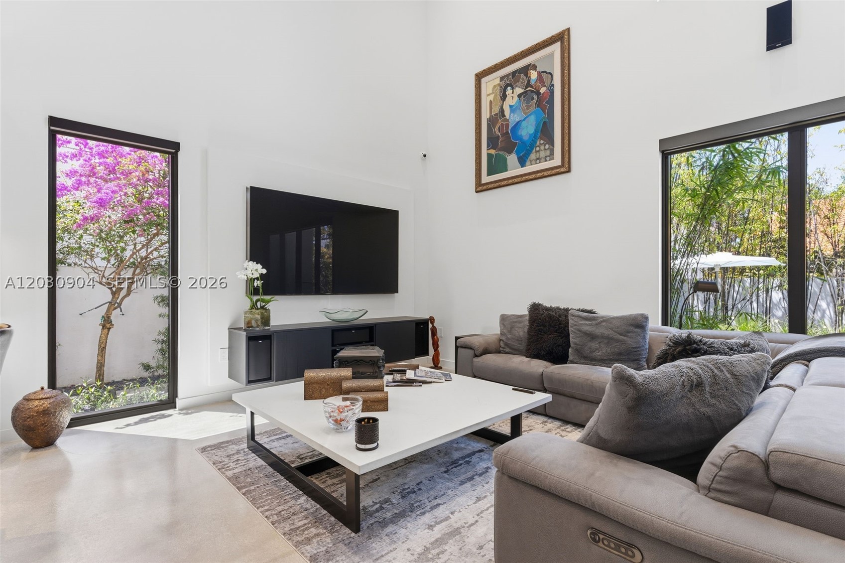 ROYAL OAKS - Residential