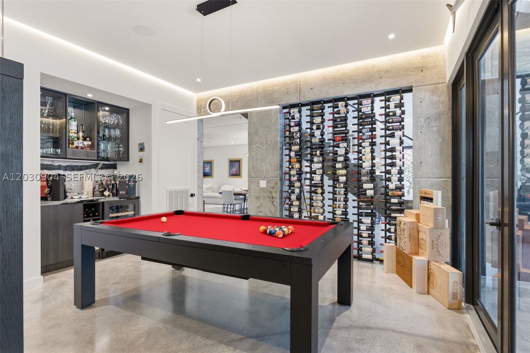 ROYAL OAKS - Residential