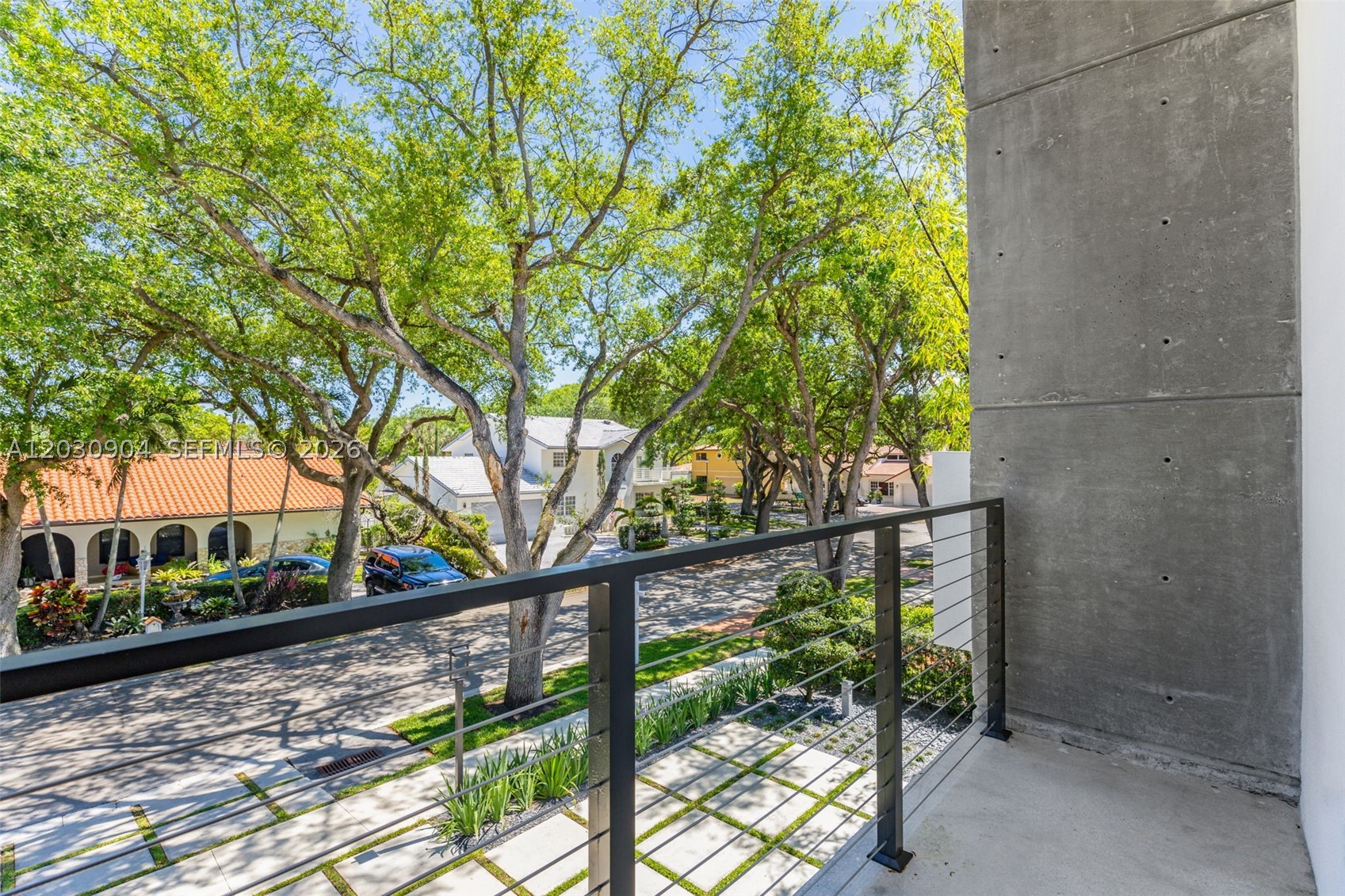 ROYAL OAKS - Residential