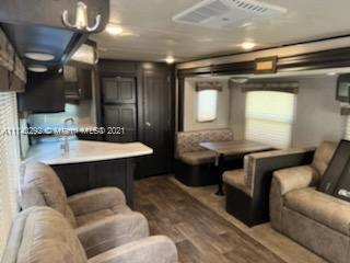 SOUTHERN COVE - Residential Lease