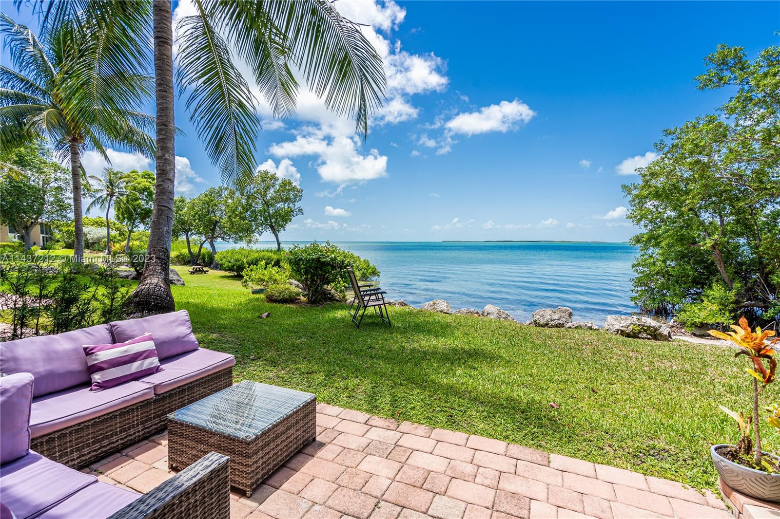 BUTTONWOOD BAY CLUB CONDO - Residential