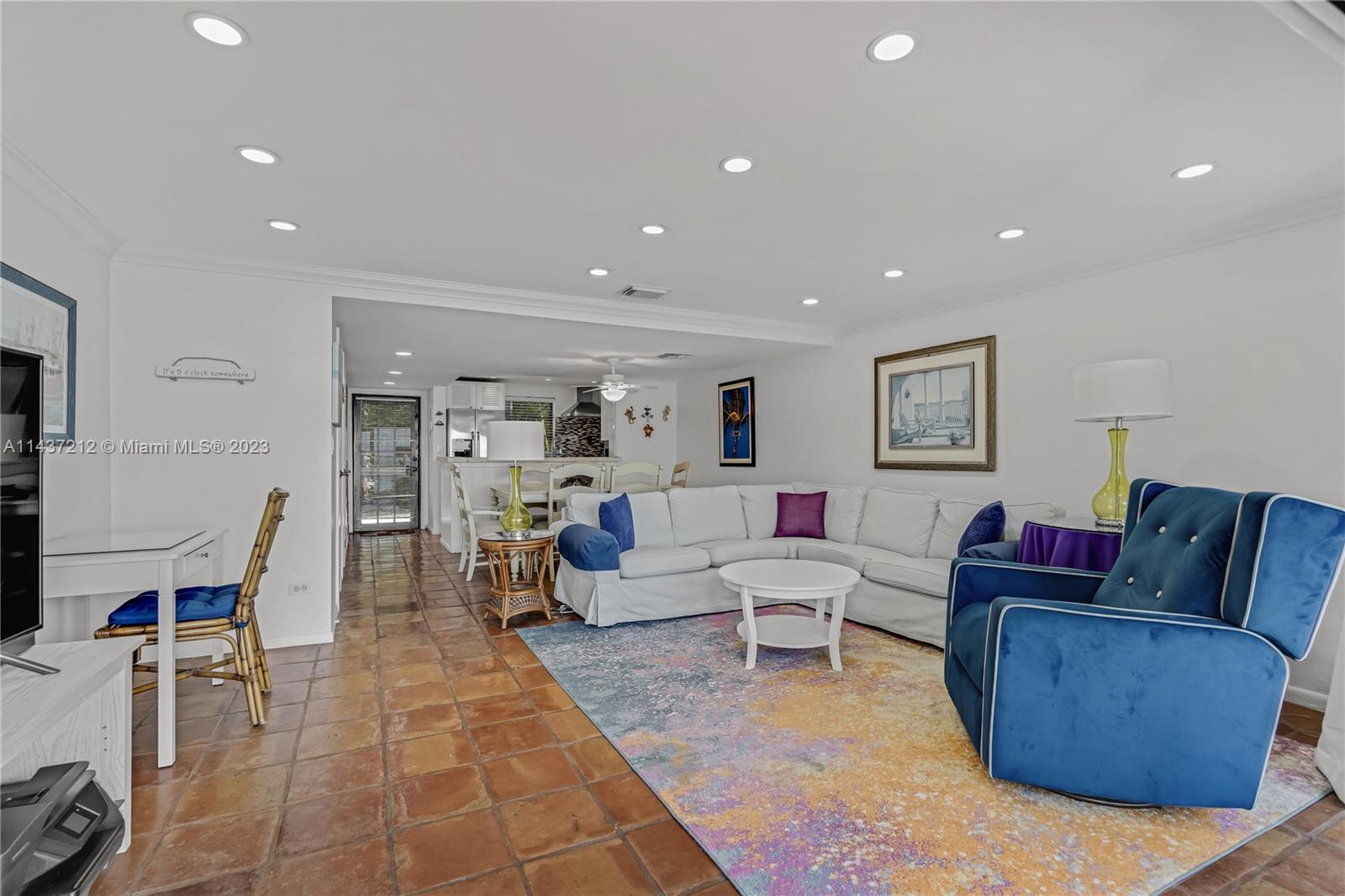 BUTTONWOOD BAY CLUB CONDO - Residential