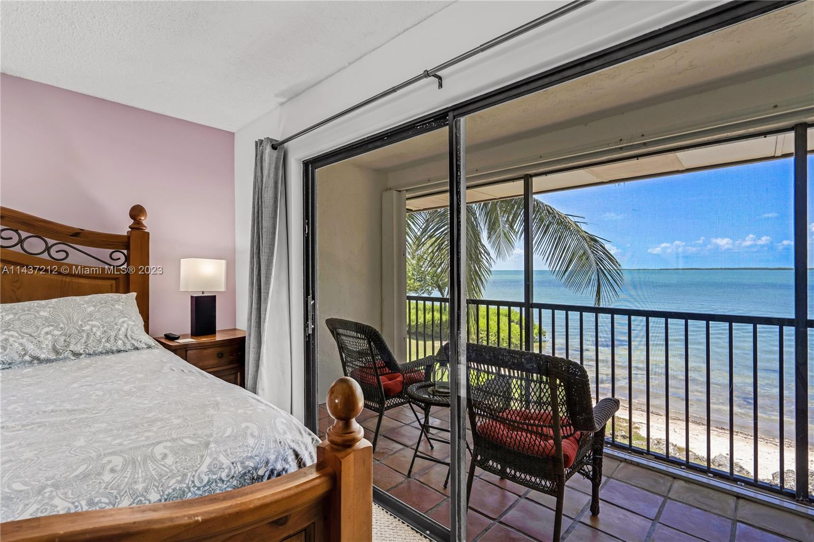 BUTTONWOOD BAY CLUB CONDO - Residential