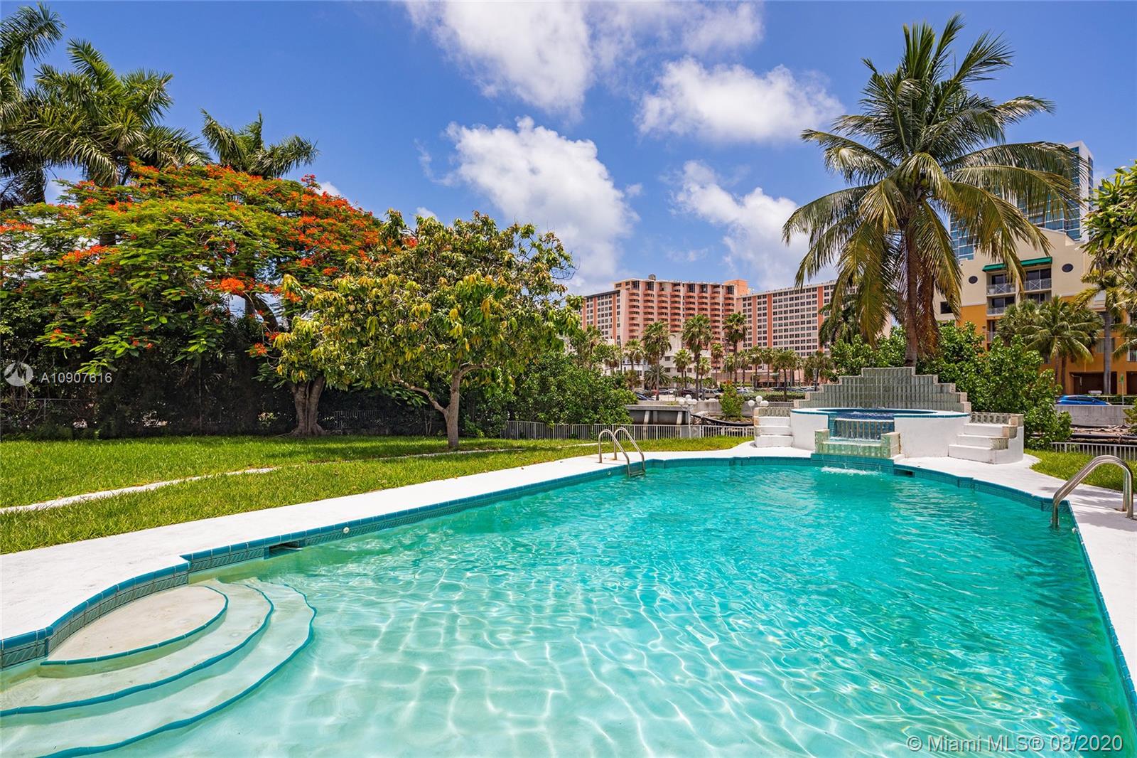 FLAMINGO TERRACE SUB - Residential
