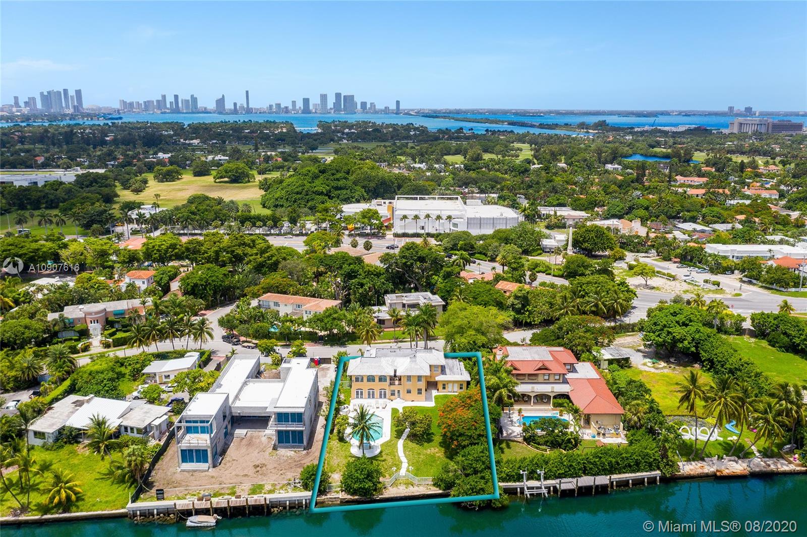 FLAMINGO TERRACE SUB - Residential