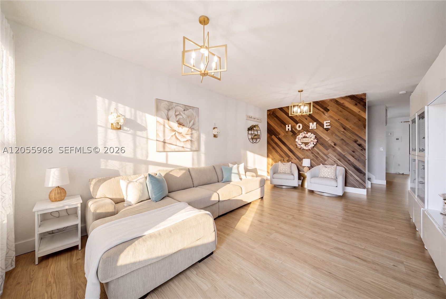 SILVER PALM EAST SEC THRE - Residential