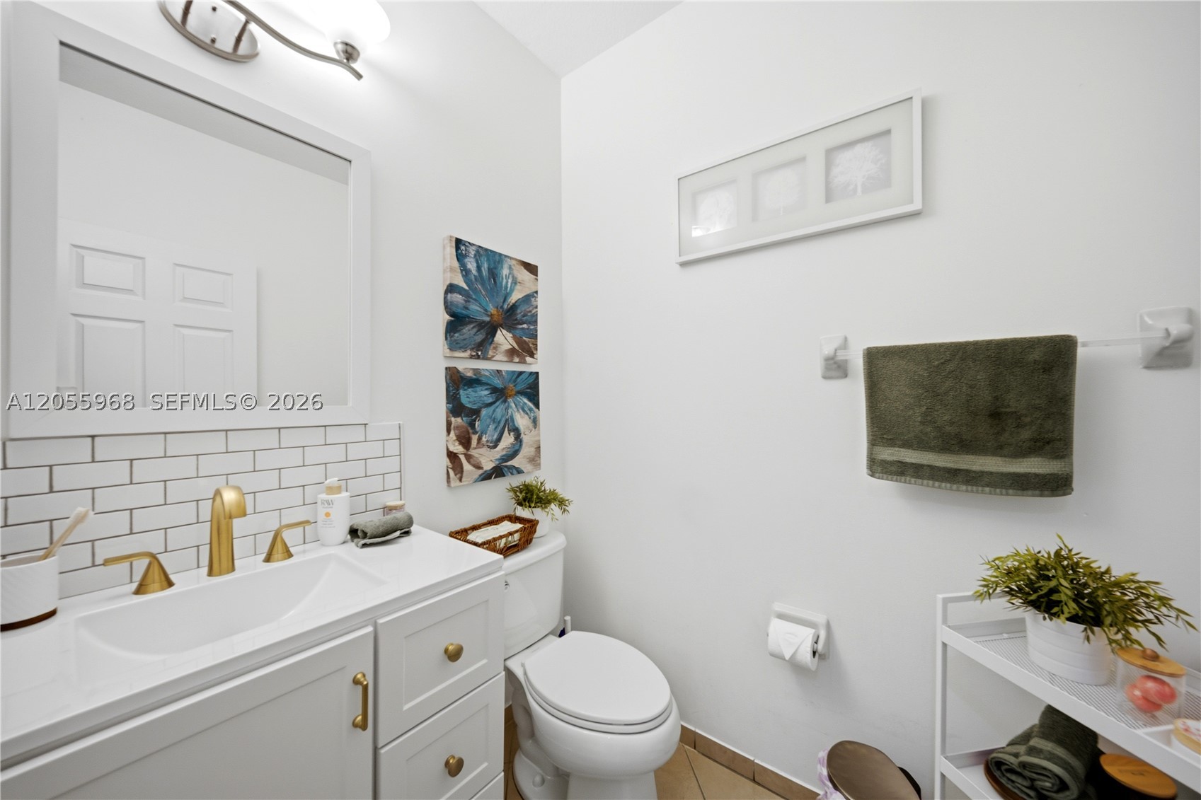 SILVER PALM EAST SEC THRE - Residential