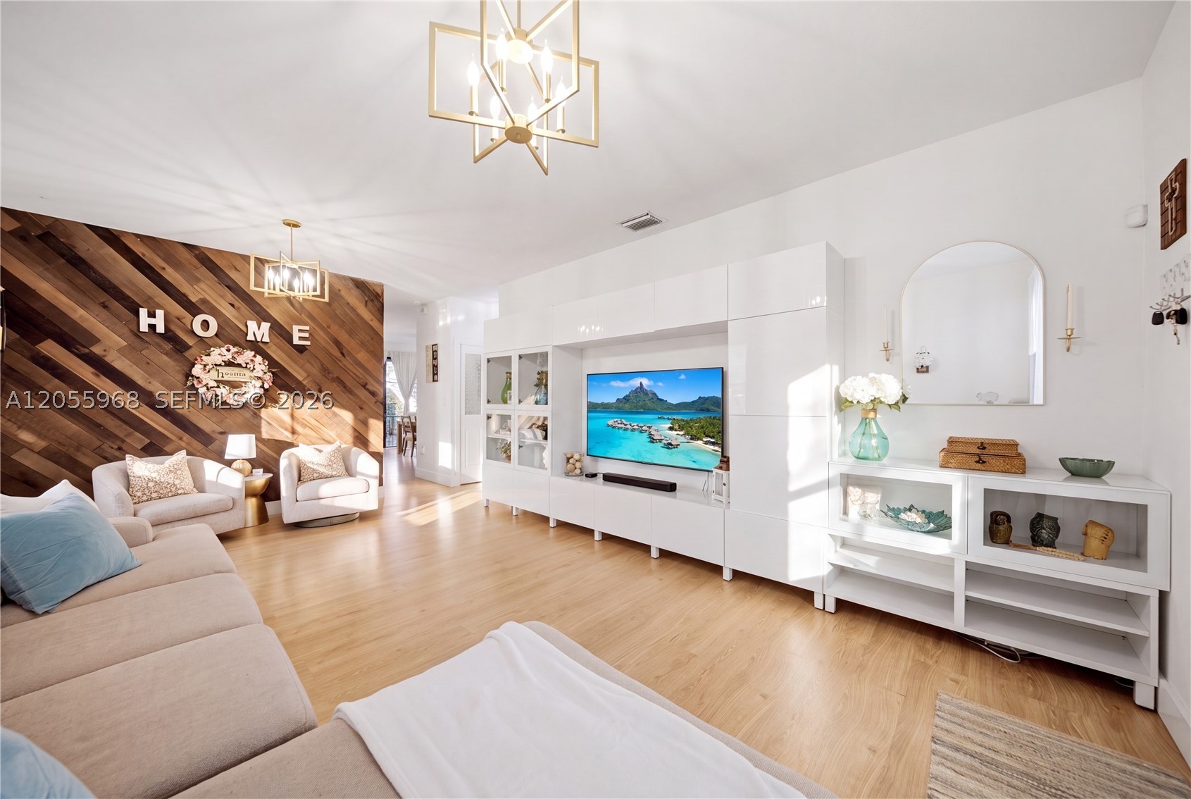 SILVER PALM EAST SEC THRE - Residential
