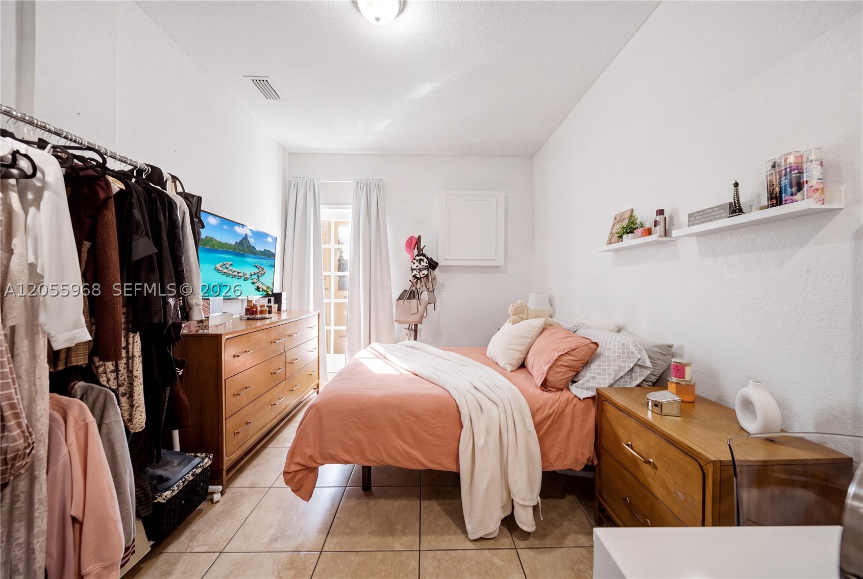SILVER PALM EAST SEC THRE - Residential