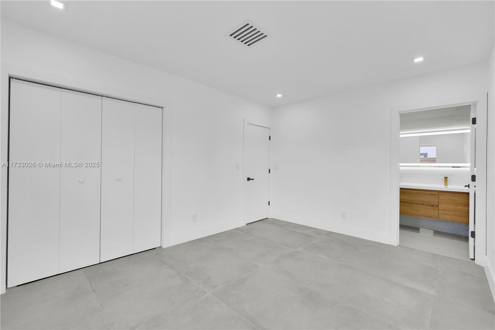CYPRESS HARBOR 5TH SEC - Residential