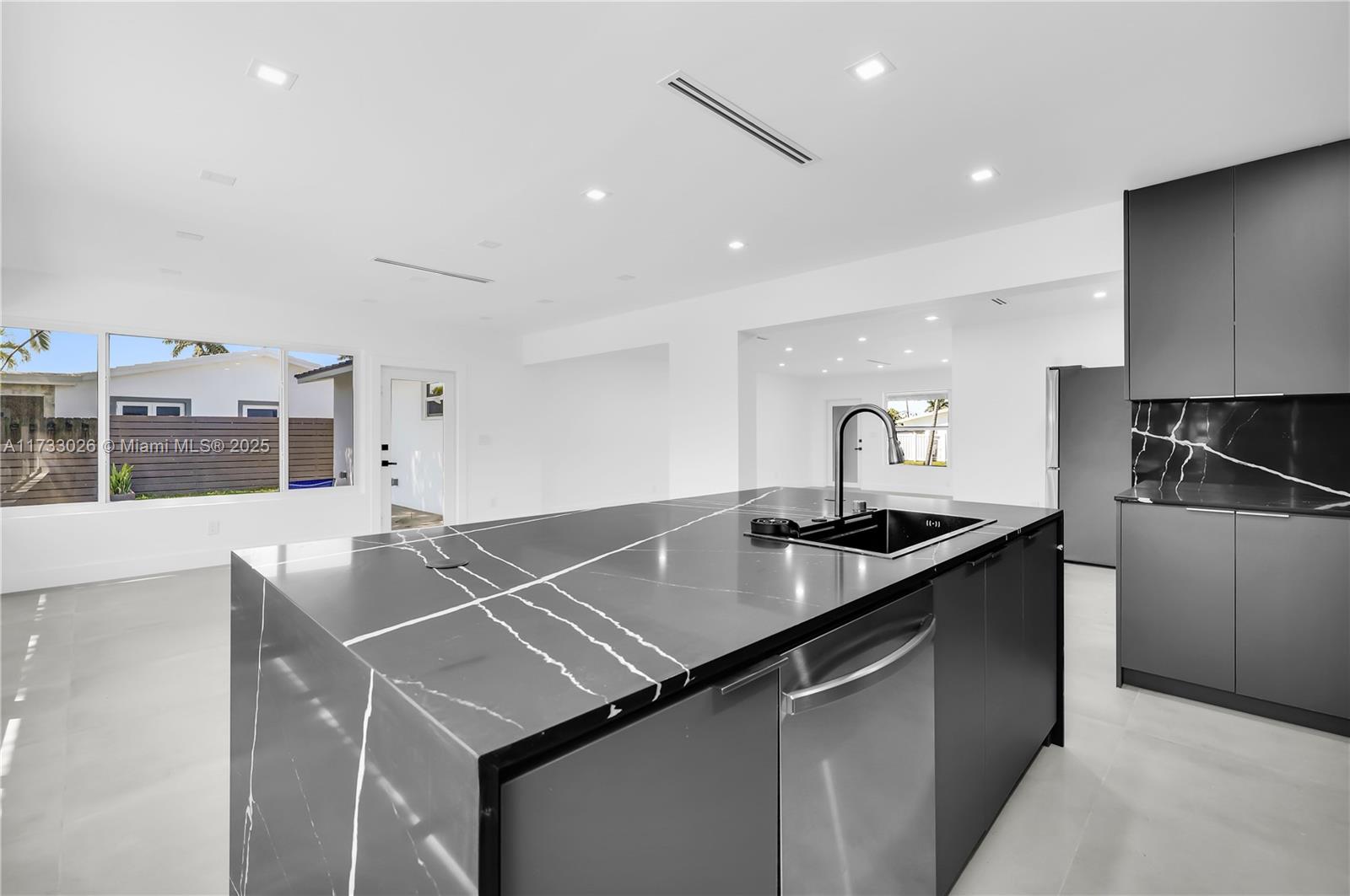 CYPRESS HARBOR 5TH SEC - Residential