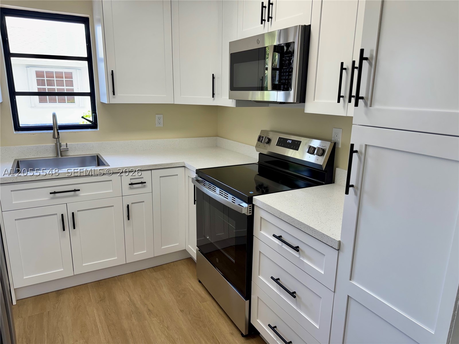 POINT ROYALE CONDO NO 5 - Residential Lease