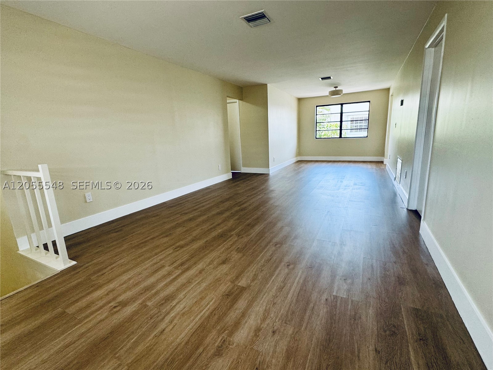 POINT ROYALE CONDO NO 5 - Residential Lease