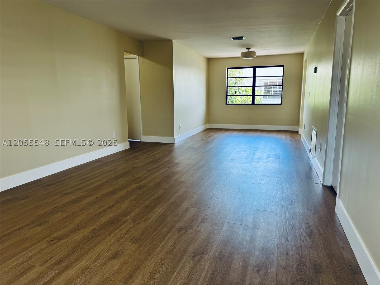 POINT ROYALE CONDO NO 5 - Residential Lease