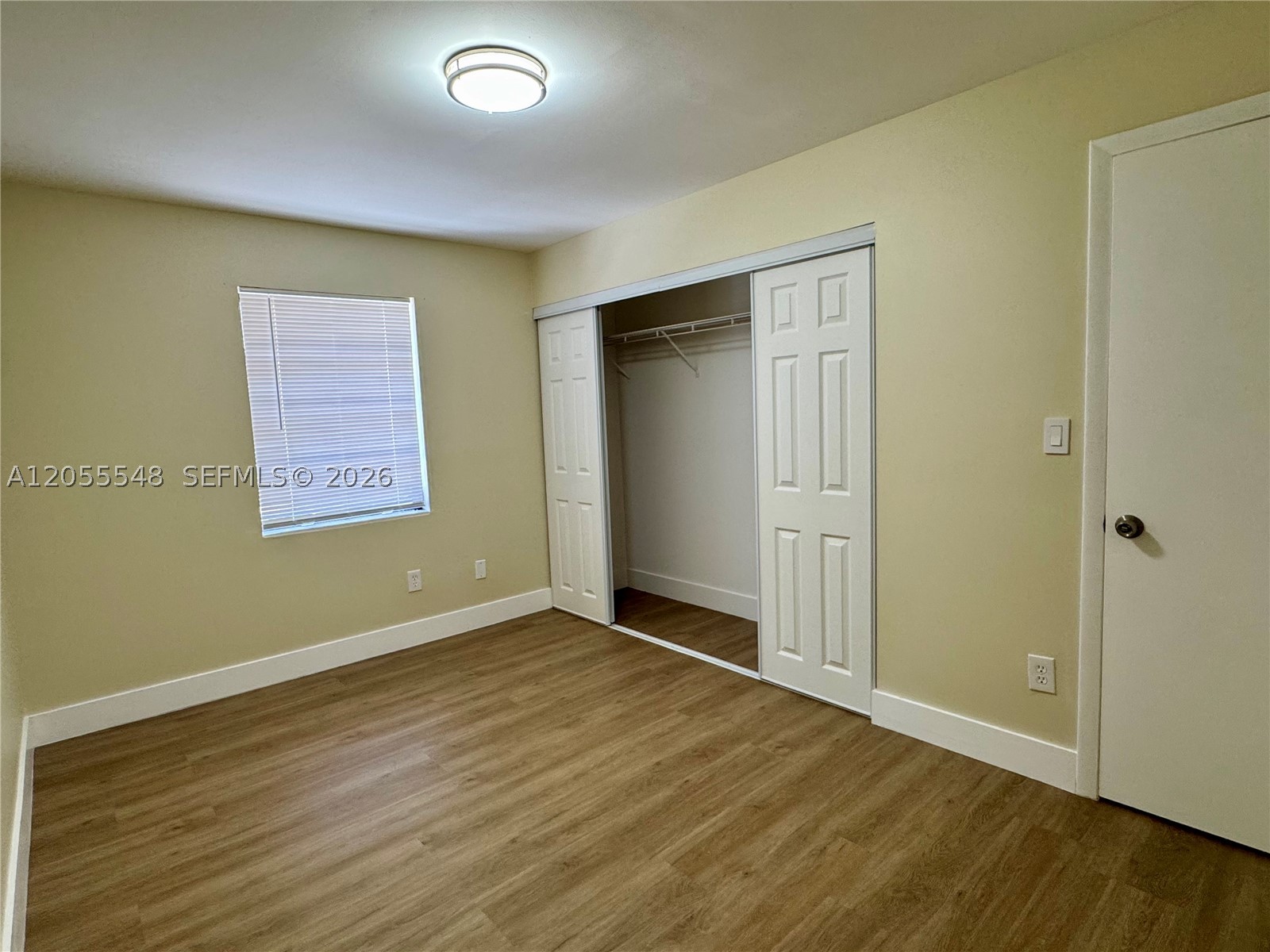 POINT ROYALE CONDO NO 5 - Residential Lease