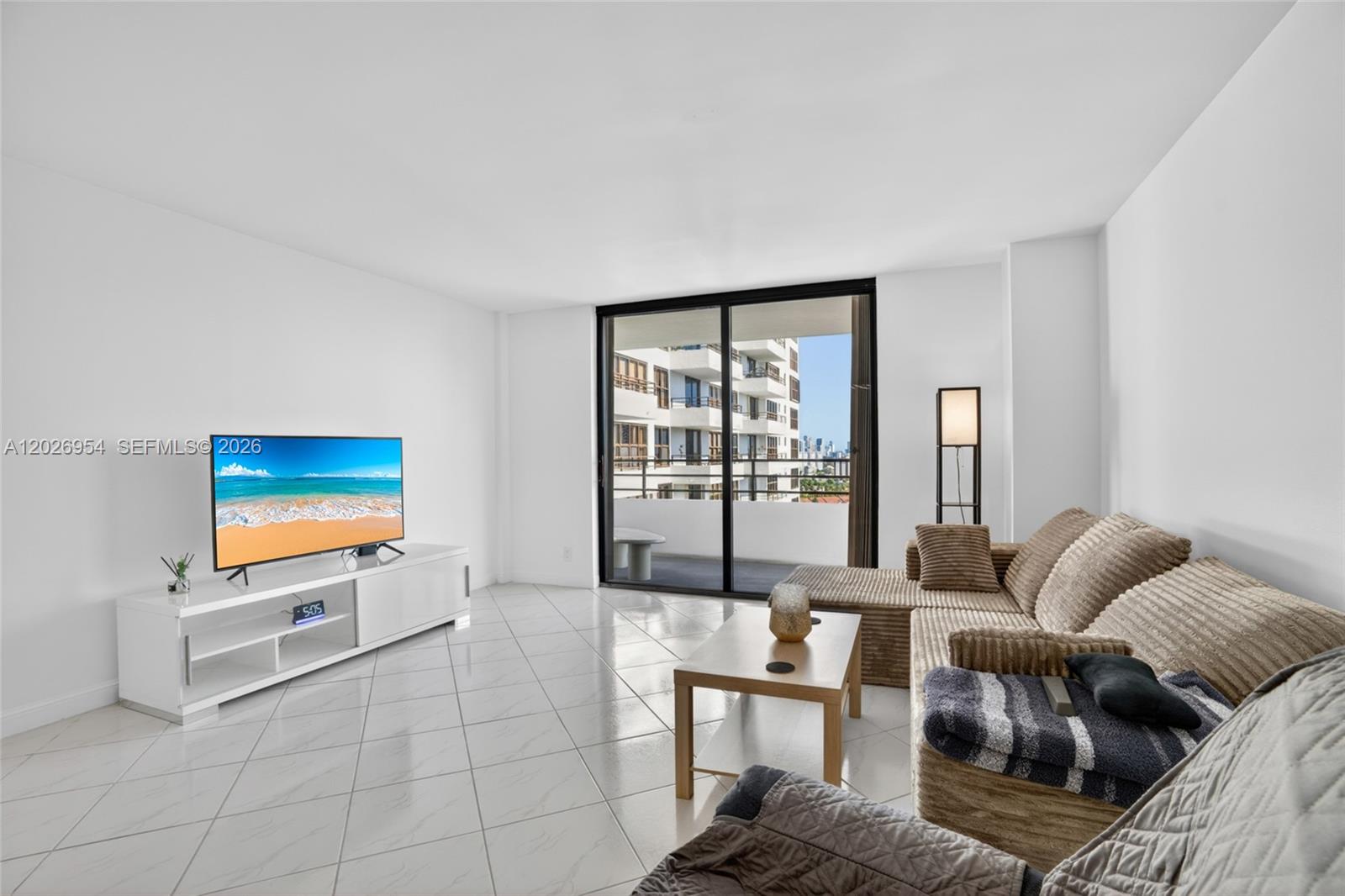 OLYMPUS CONDO PHASE - Residential