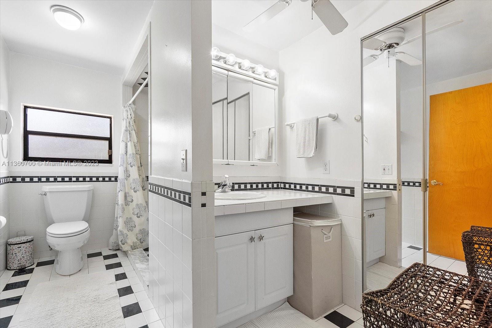 REV PL OF COUNTRY CLUB ES - Residential