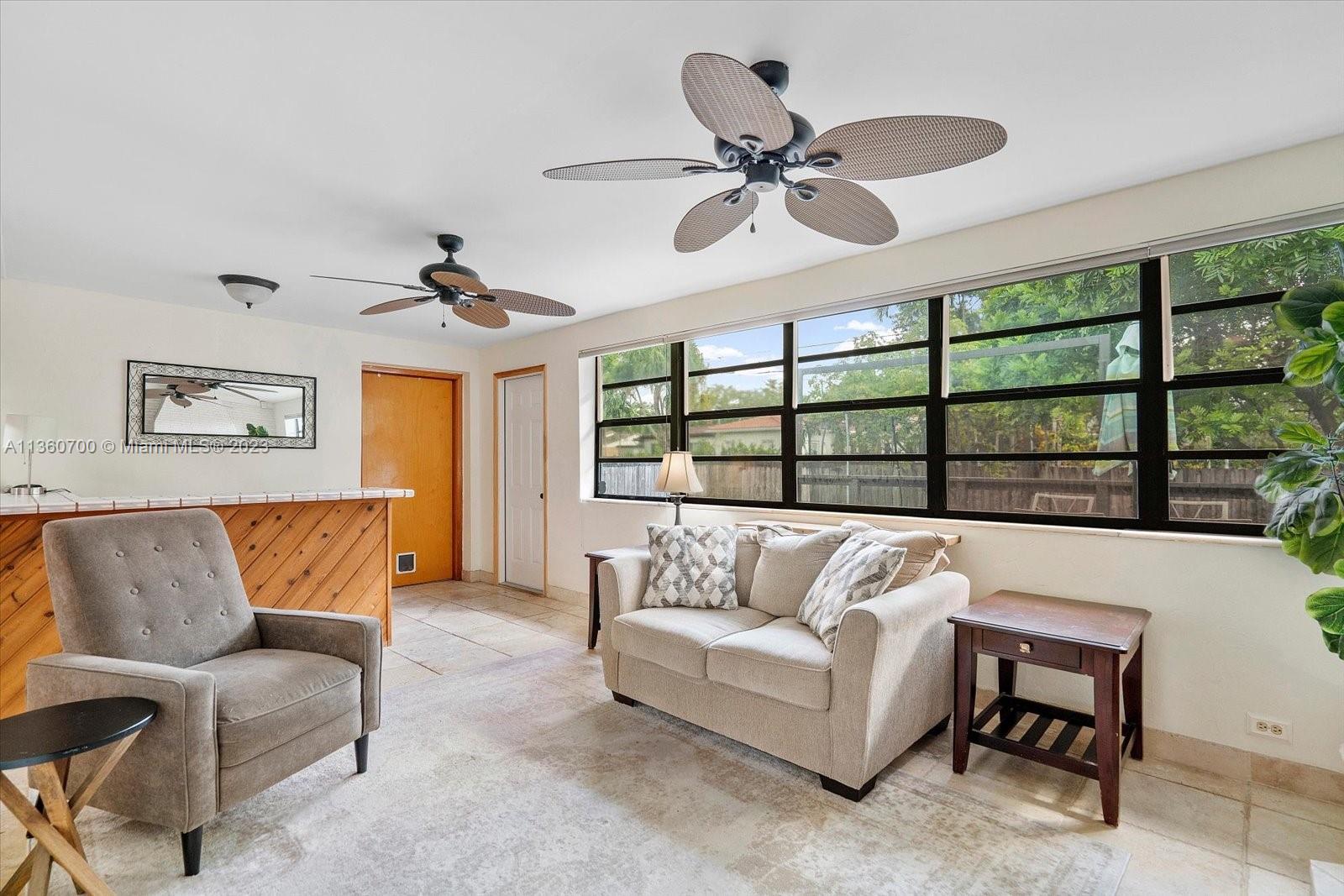 REV PL OF COUNTRY CLUB ES - Residential